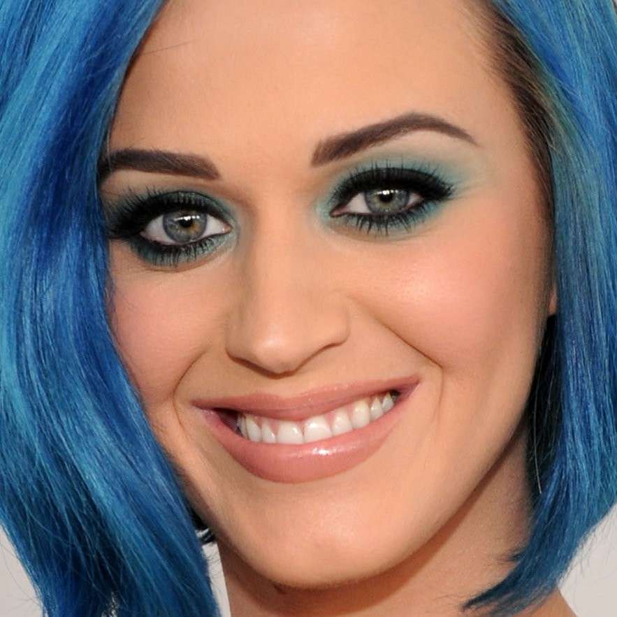 Katy ed il blu abbinato