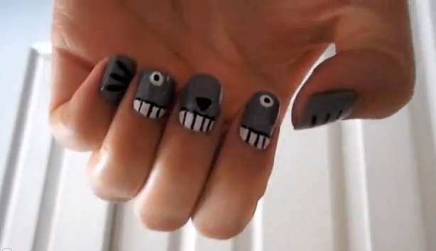 Totoro nail art
