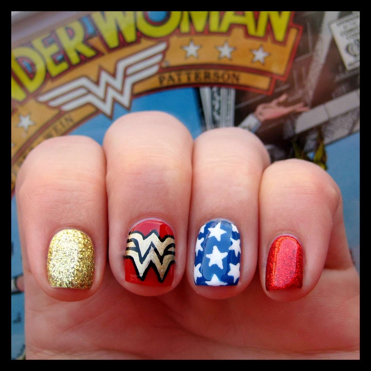 Wonder Woman nail art