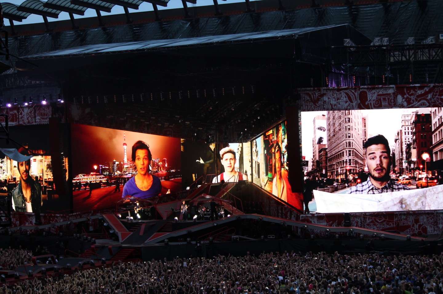 One Direction - Foto dal concerto di Milano San Siro (10)