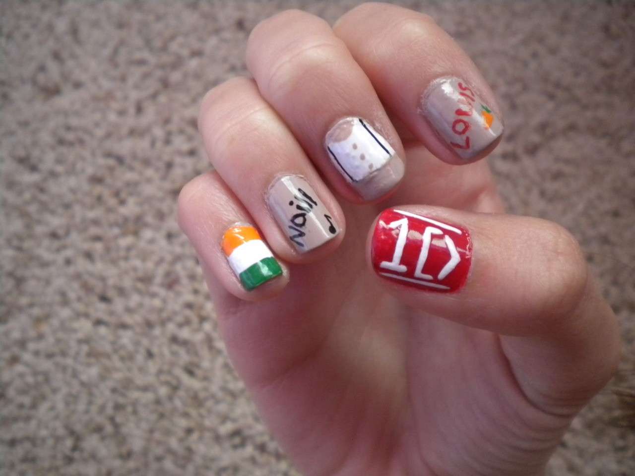 Nail art one direction