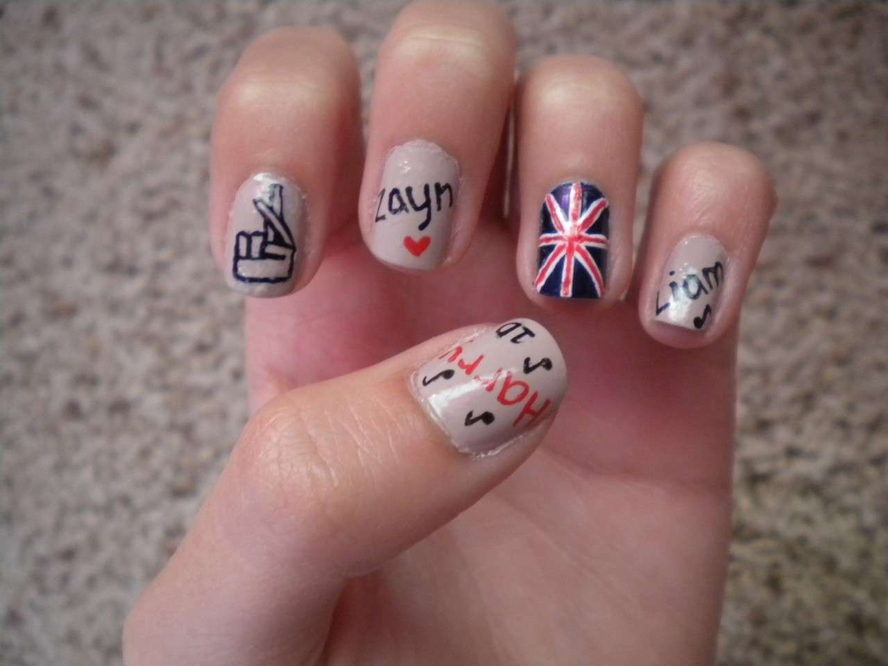 One direction nomi nail art