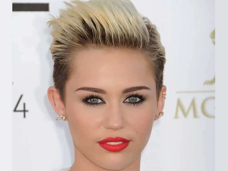Miley Cyrus Shatush