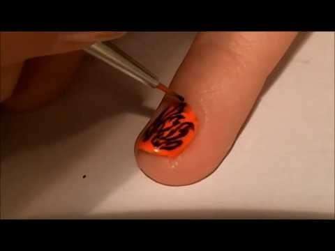 Come creare nail art divergent