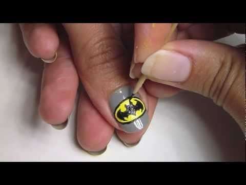 Come fare nail art batman
