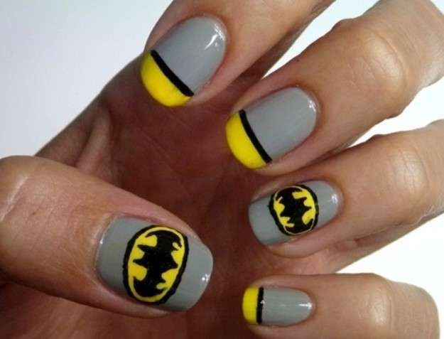 Nail art batman