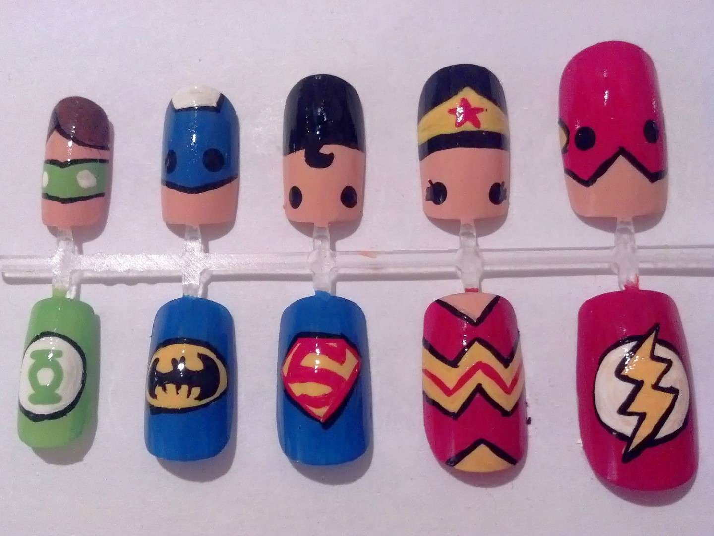 Sticker nail supereroi