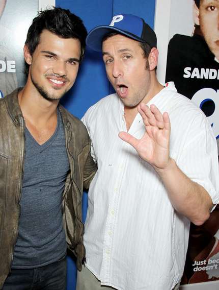 Un weekend da bamboccioni 2 -Taylor Lautner e Adam Sandler