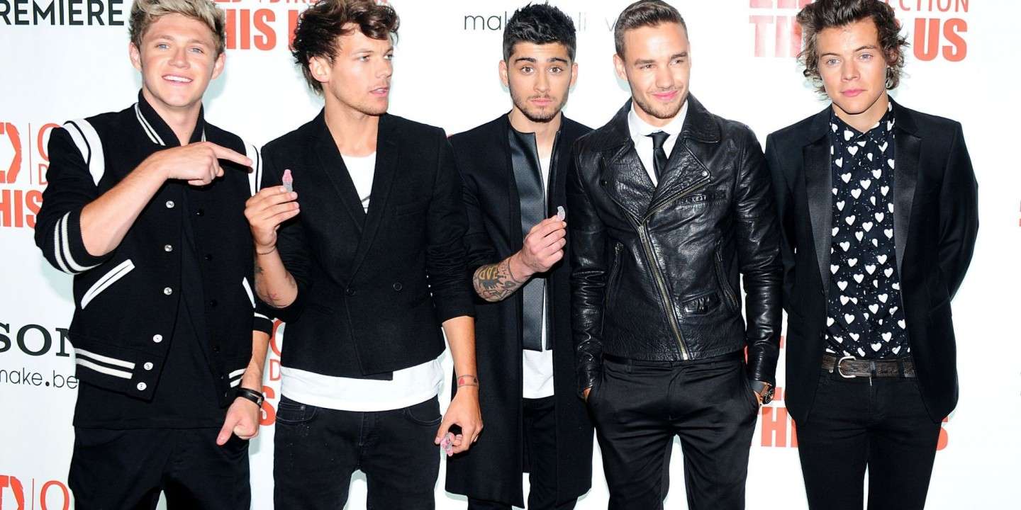 One Direction total black
