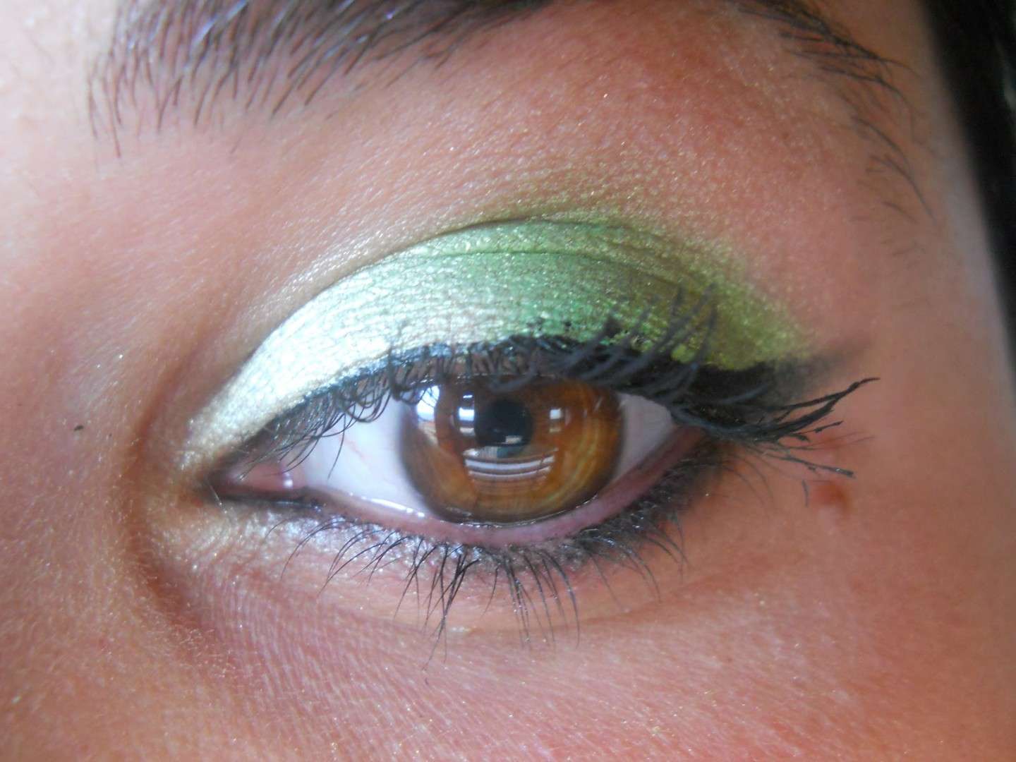Color verde mela per il makeup