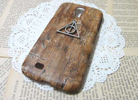 Cover di Harry Potter in legno 