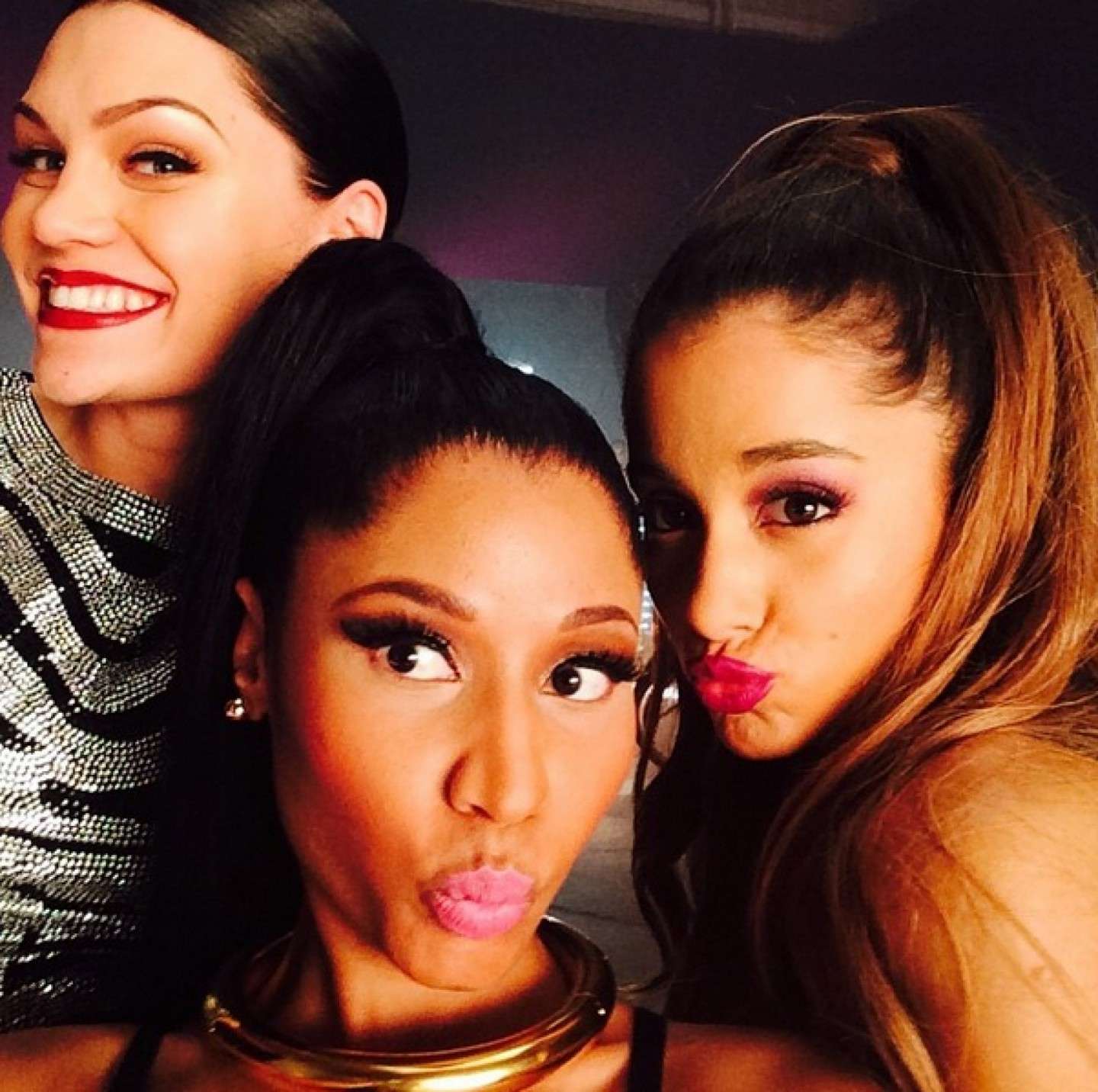 Selfie di Nicki Minaj Ariana Grande e Jessie J