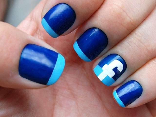 Nail art blu ed f di facebook
