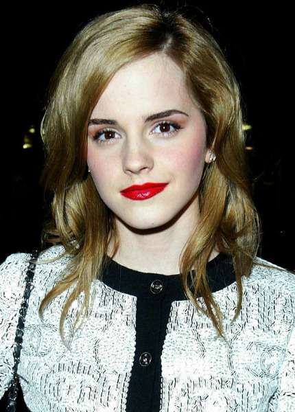 Emma Watson sceglie un makeup strong