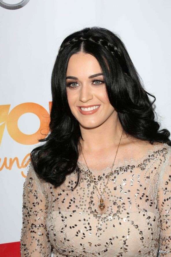 Katy Perry e la treccia a cerchietto