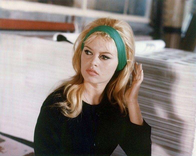 Vip che indossano il cerchietto: Brigitte Bardot