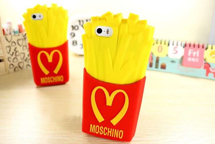 Cover per Iphone by Moschino
