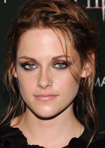 Kristen Stewart sceglie un makeup marrone