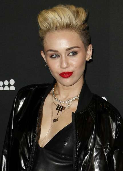 Miley Cyrus Pompadour