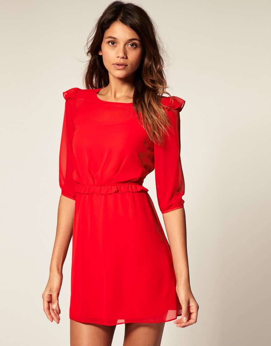 Mini dress rosso per una festa