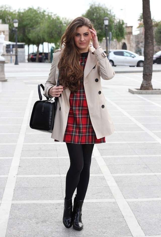 Outfit con gonna in tartan