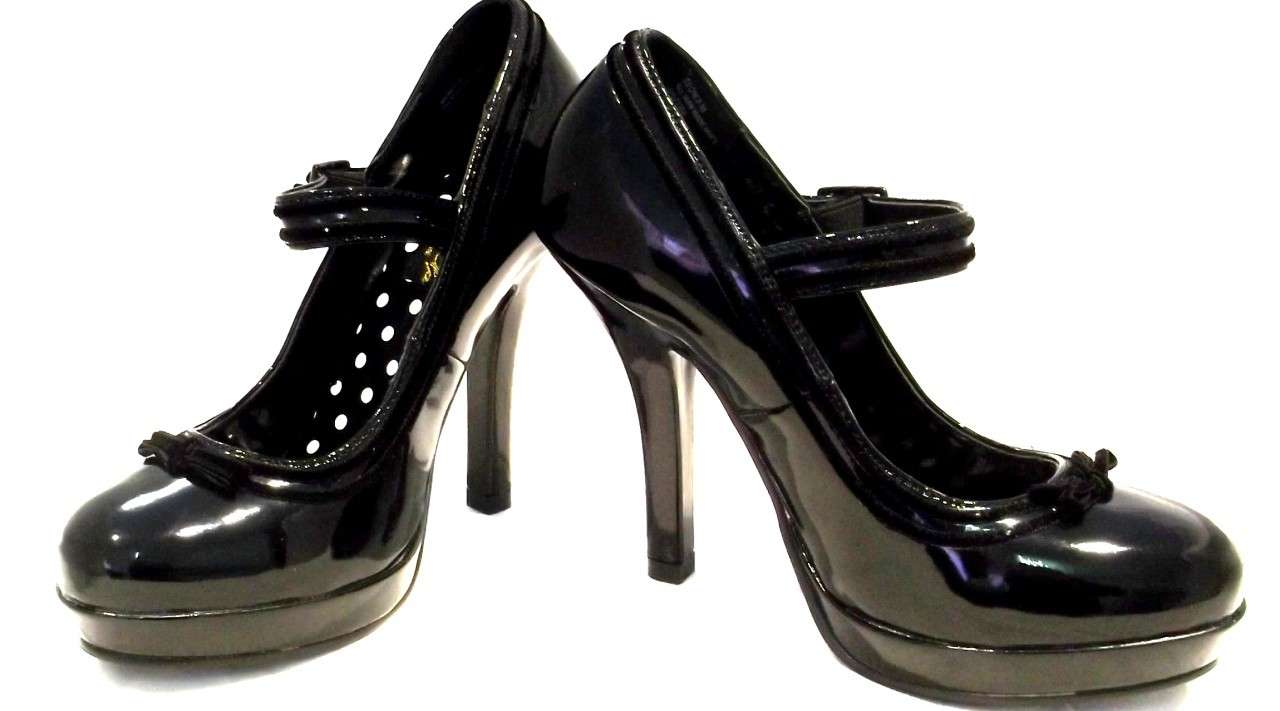 Le scarpe giuste per lo stile rockabilly: le pumps nere