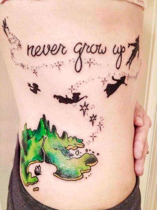 Tatuaggio ispirato a Peter Pan