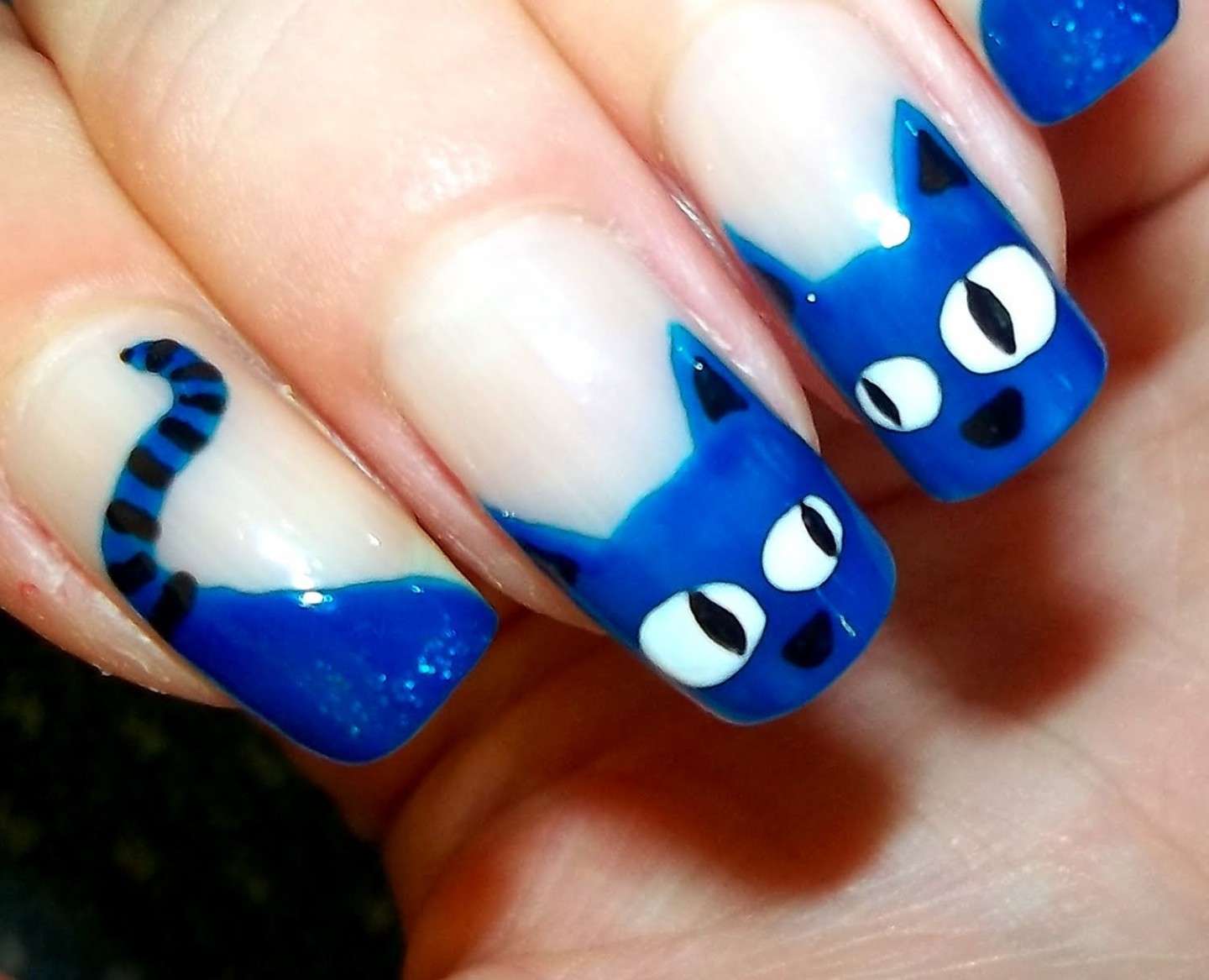 Gattino blu per la nail art