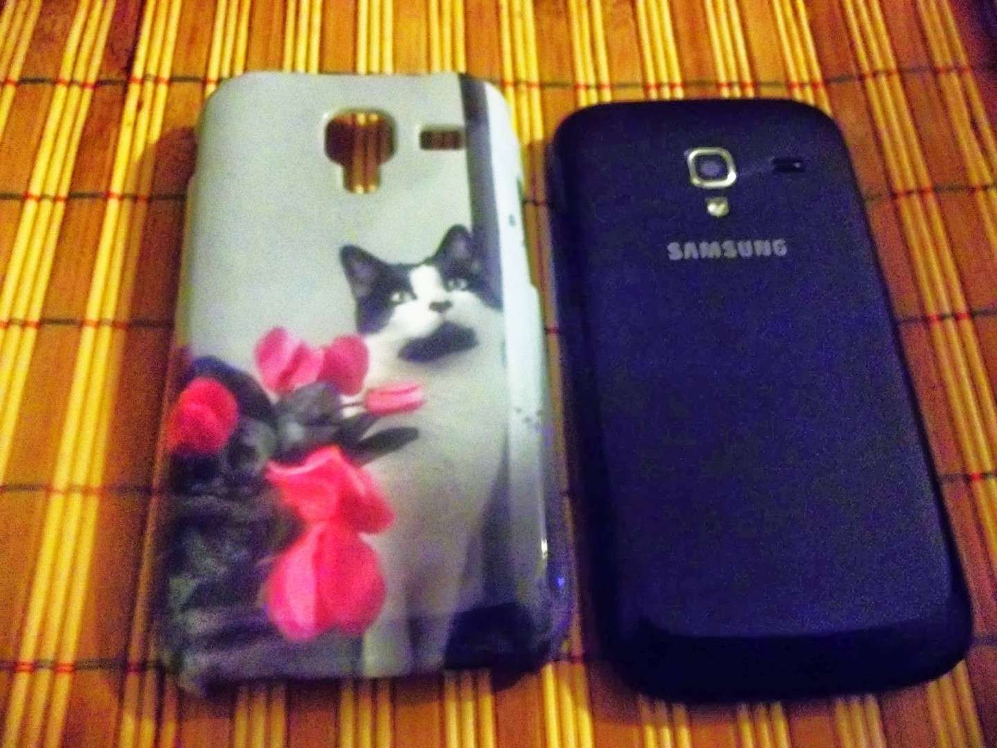 Cover per smartphone con gattino