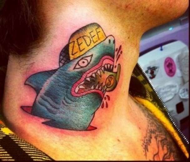 Lo squalo sul collo