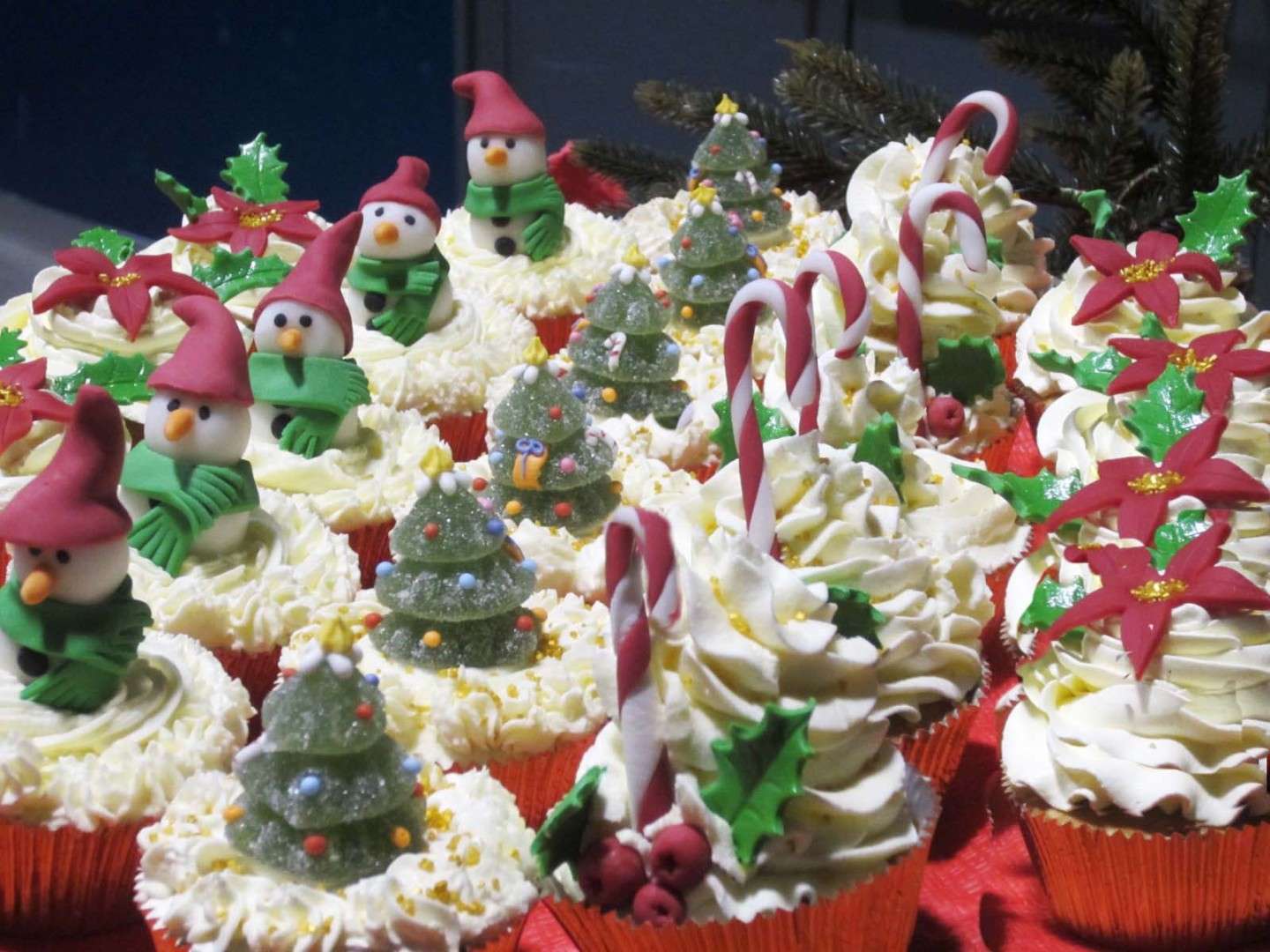 Decorazioni per cupcake natalizi