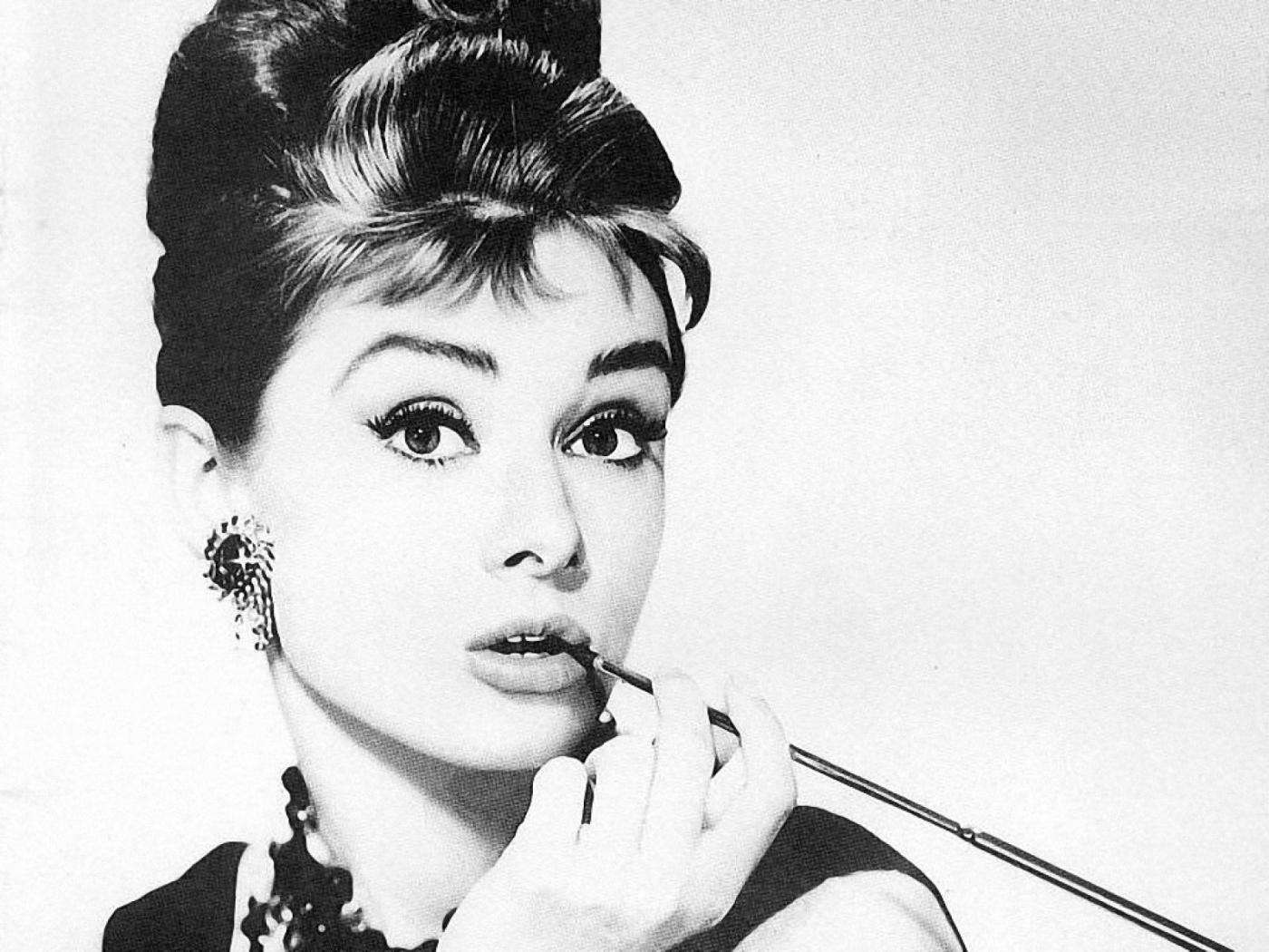Oroscopo marzo 2014 - Toro Audrey Hepburn 1929