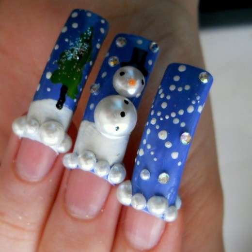 Winter nails molto particolare con applicazioni