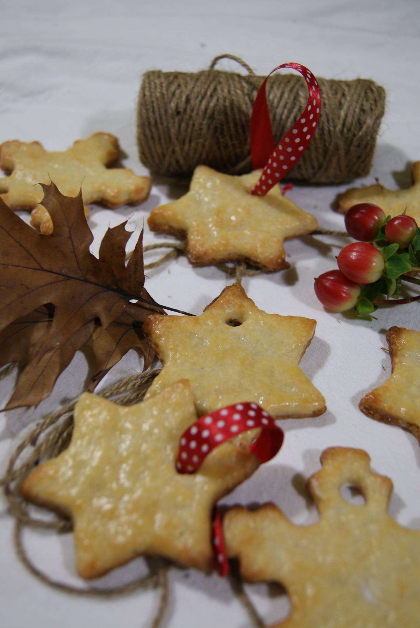 Decorazioni natalizie per dolci: le stelle di Natale