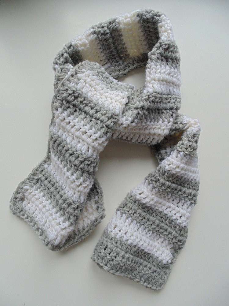 Sciarpa di lana perfetta da regalare a Natale 2014