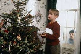 Il piccolo Kevin e l'albero di Natale