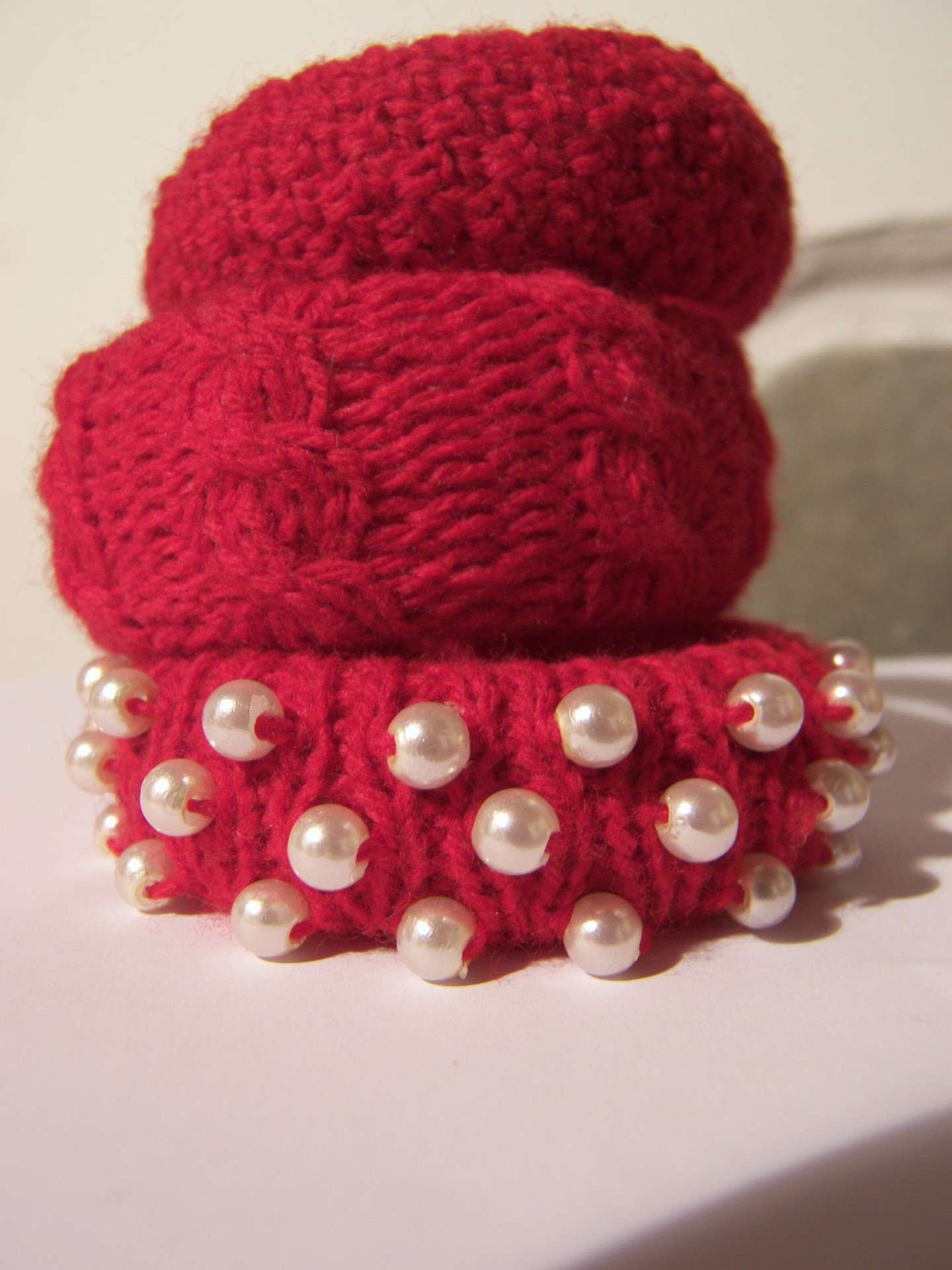 Bracciali di lana rossi perfette da regalare a Natale