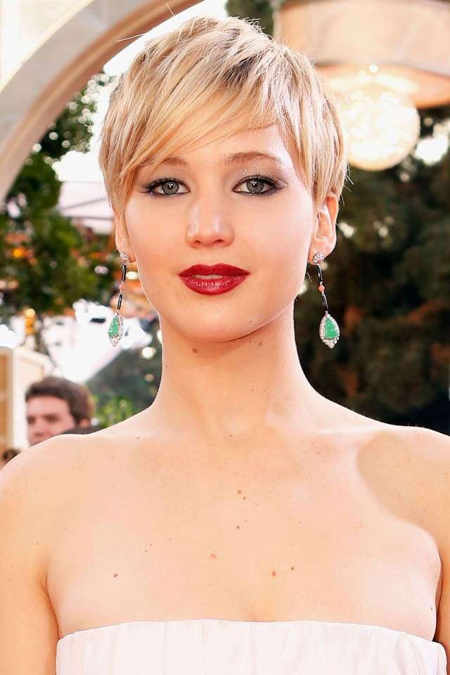 Beauty look delle star per le Feste: Jennifer Lawrence 
