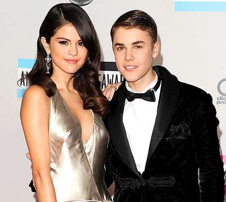 Justin Bieber e Selena Gomez sul red carpet