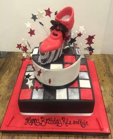 La torta di compleanno di Rita Ora
