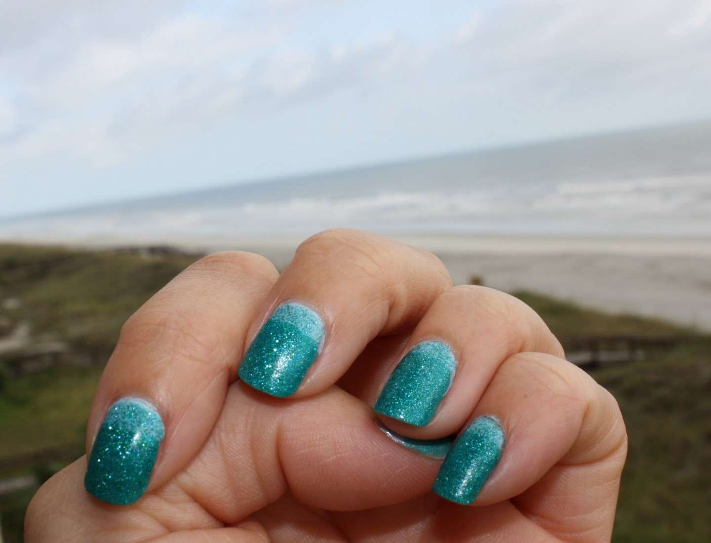 Anticipazioni trend unghie primavera estate 2015: french manicure invertita