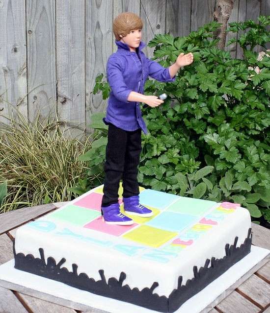 Justin Bieber in 3D sulla torta