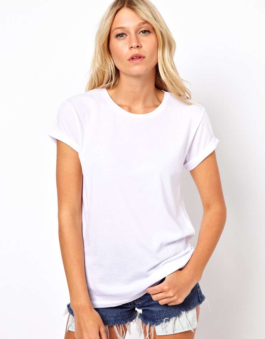 Cosa comprare con i saldi invernali 2015: maglietta bianca