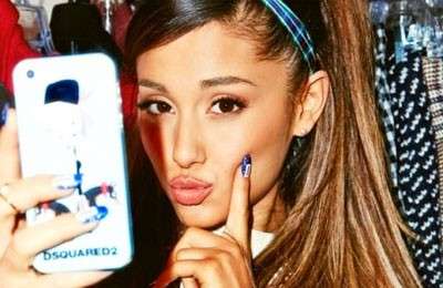 La cover per smartphone di Ariana