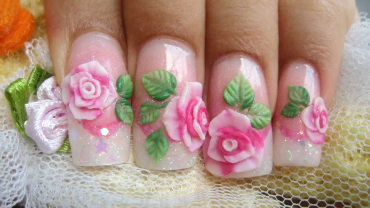 Nail art con rose in 3D