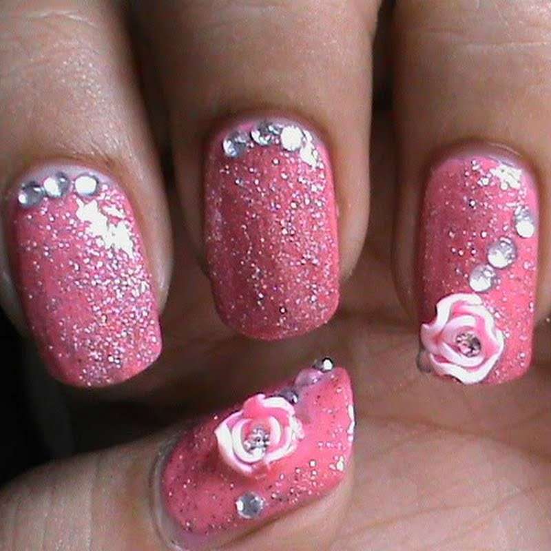 Nail art con rose