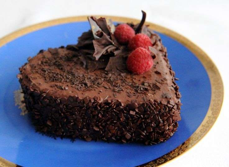 Romanticissima torta con granella di cioccolato