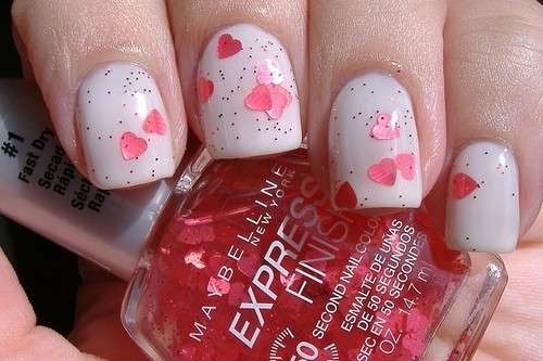 Nail art romantica per San Valentino