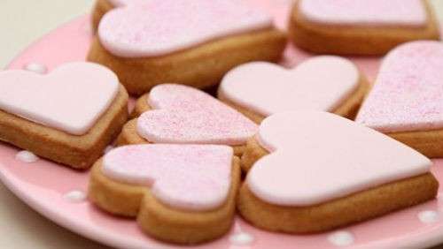 Biscotti con cuore rosa di San Valentino