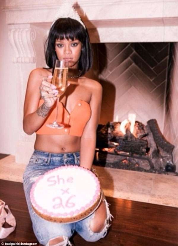 Torta di Rihanna per i 26 anni